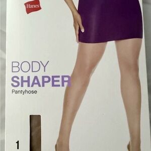 Nude Hanes Plus Size 1X-2X Body Shaper Queen Size Pantyhose